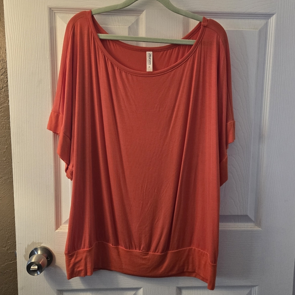 Women's Top